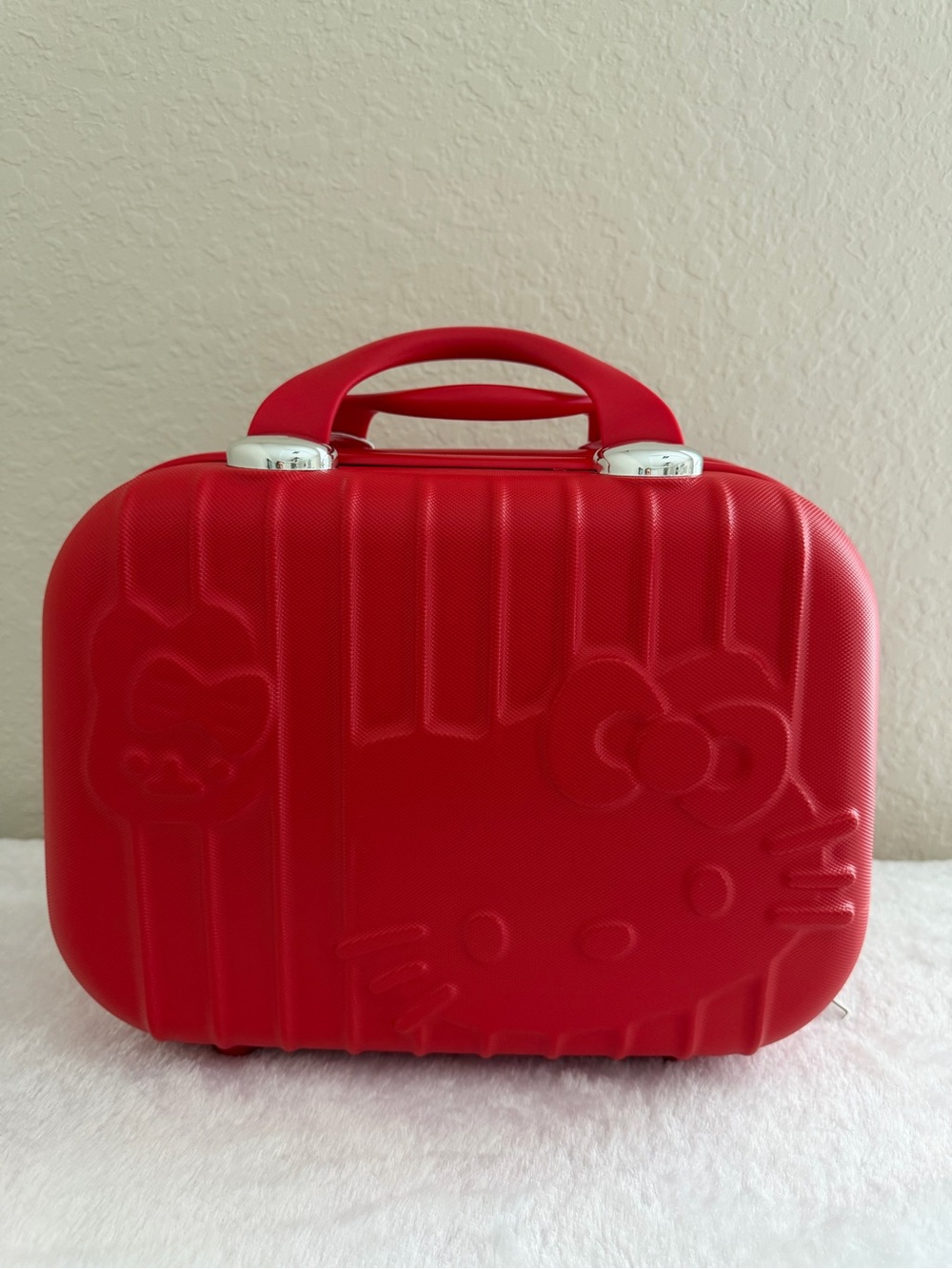 Hello Kitty Red Hard Shell Vanity Cosmetic Travel Case Organizer